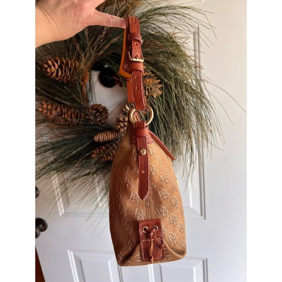 Dooney & Bourke Prairie Winds Anniversary Shoulder Bag/Purse/tote - Picture 4 of 17